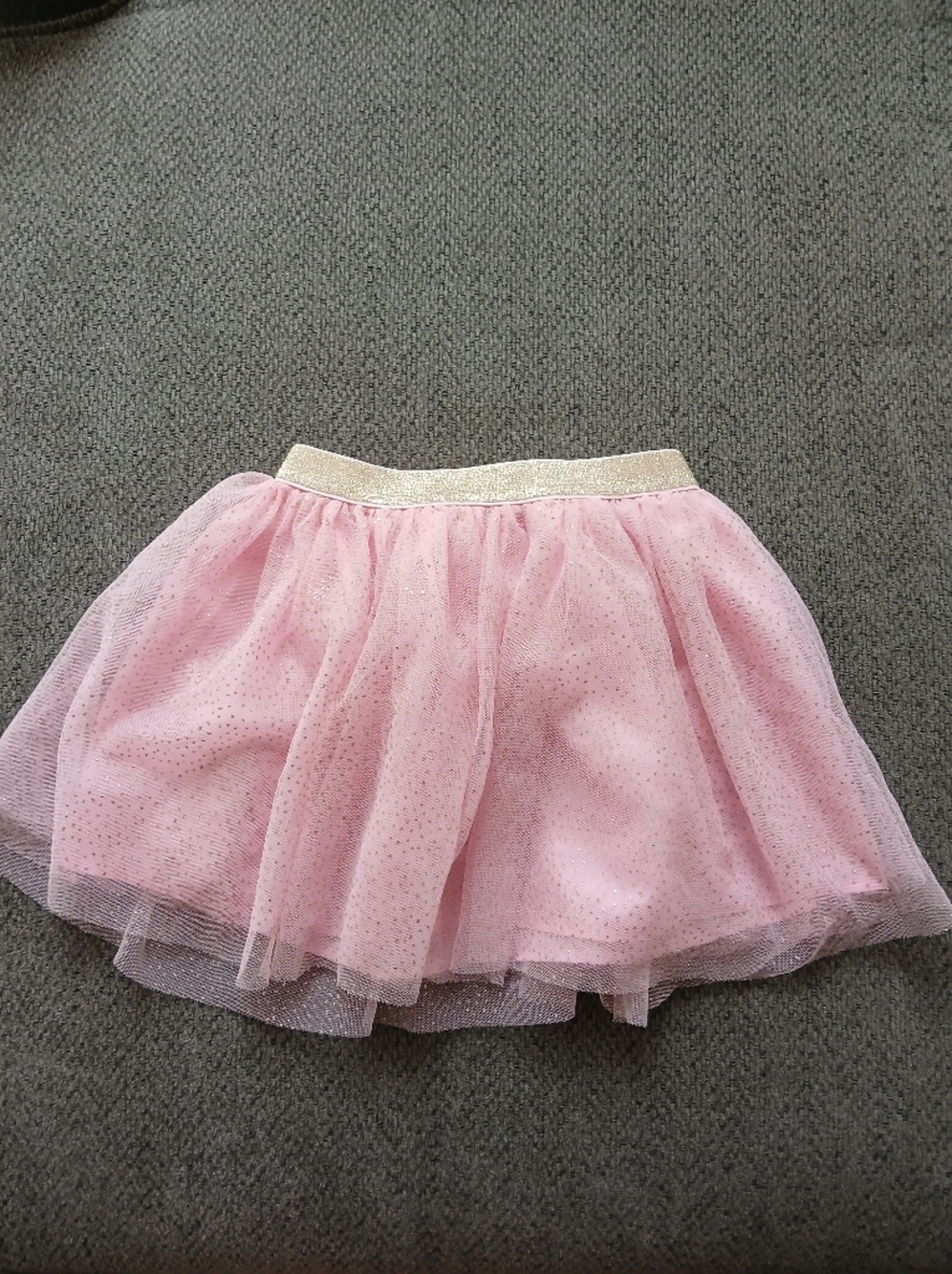 Girl's pink tulle tutu